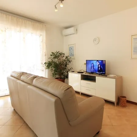 Casa Arancio * מסרוסה